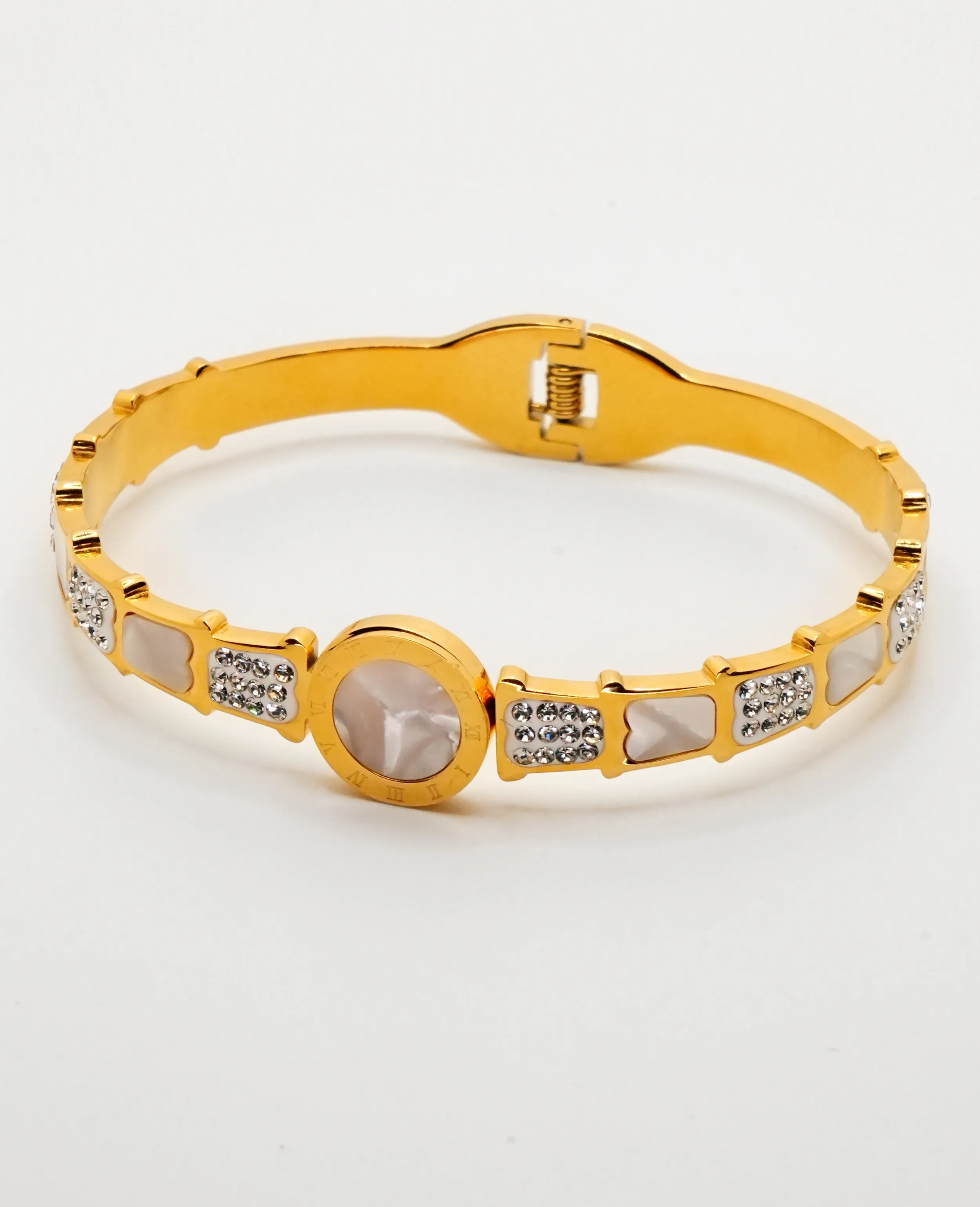 Western Bracelet with Mother of Pearls & AD 