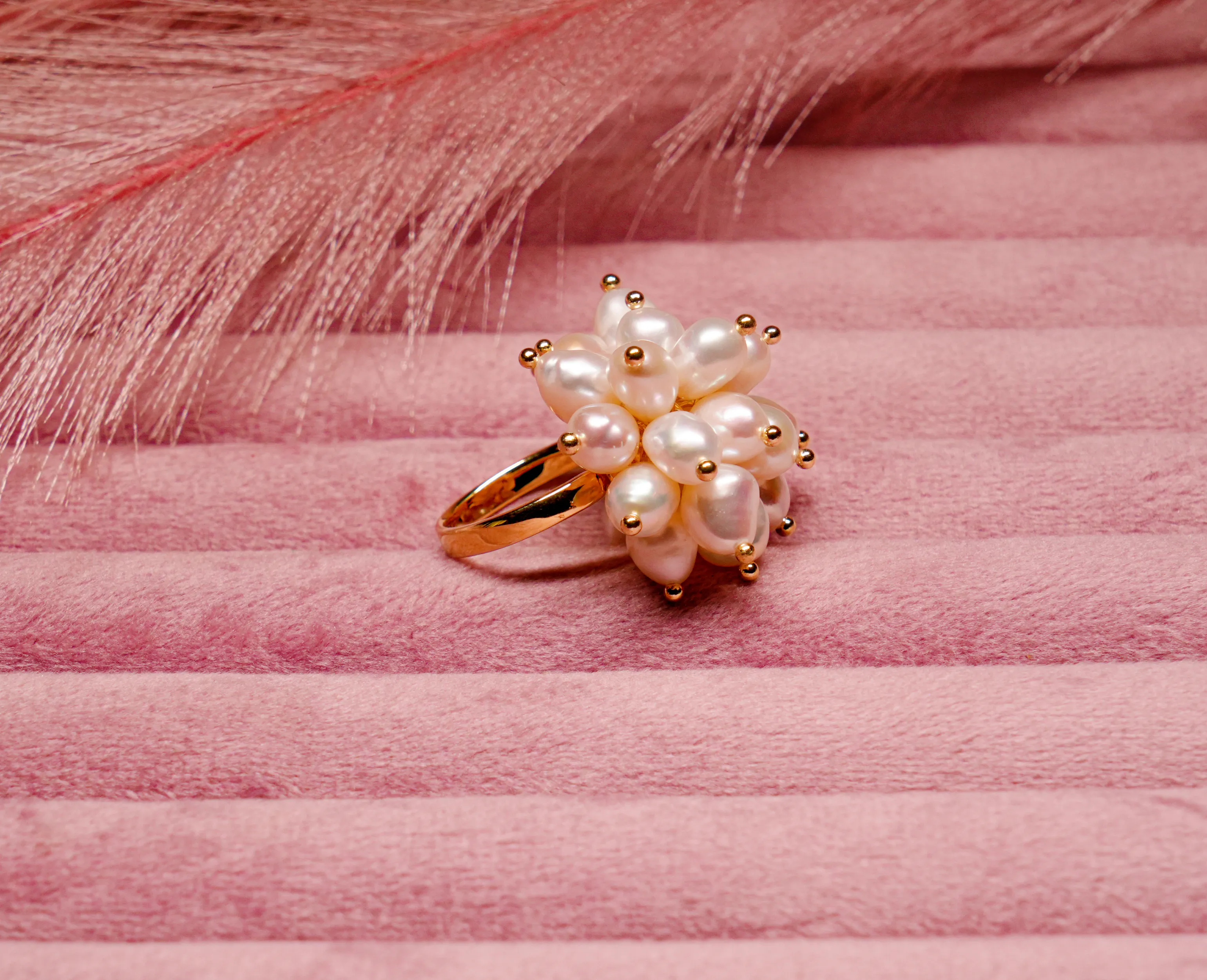 Floral Cluster Freshwater Pearl Finger Ring