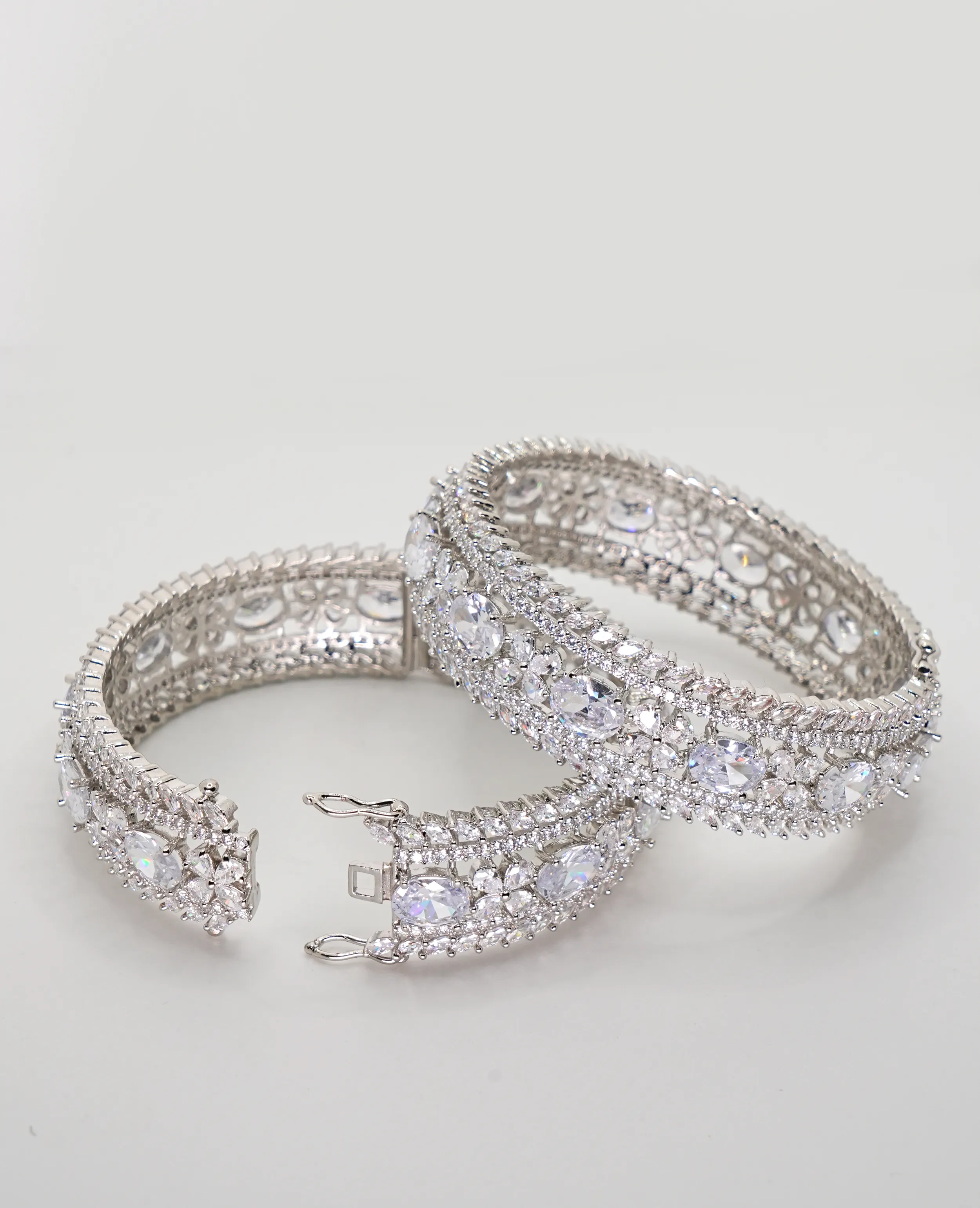 AD Bangles - Silver plated, Openable Pair