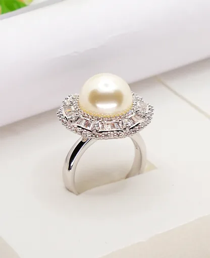 AD with Freshwater Pearl Finger ring