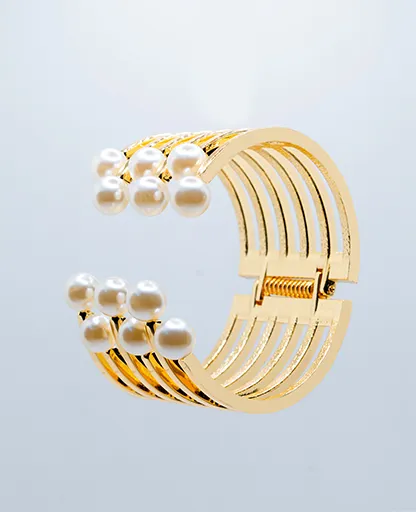 Pearl Cuff Bracelet – High-Carat Gold Plated | Front Openable