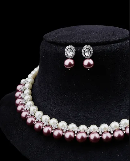 Pearl Necklace Set