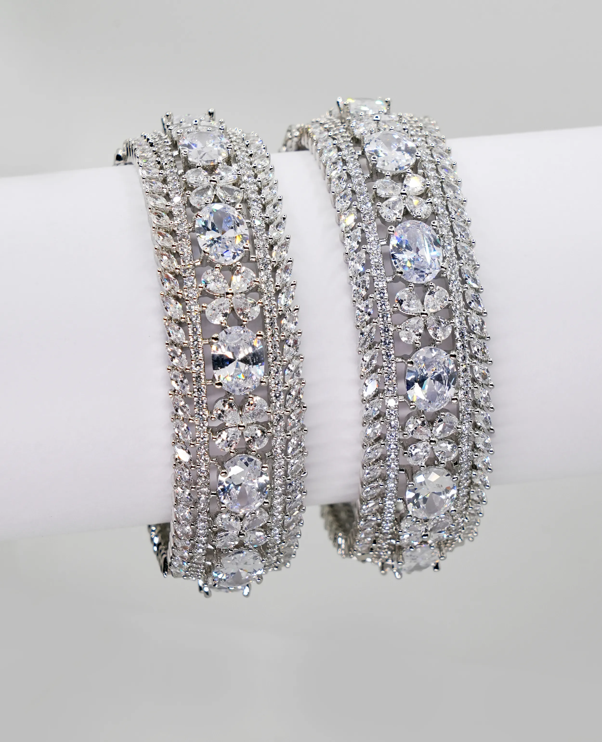 AD Bangles - Silver plated, Openable Pair