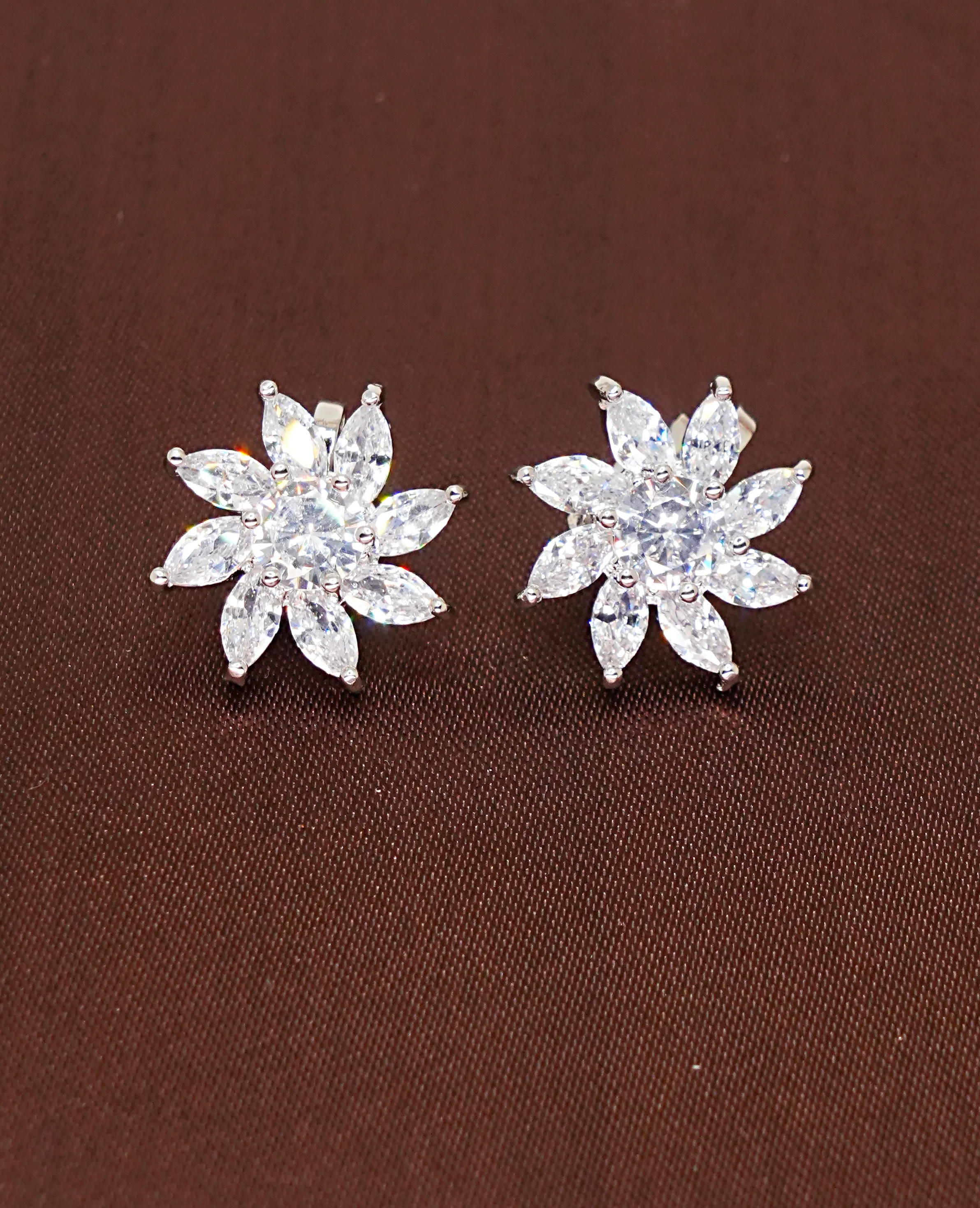 Clip-On Studs – Versatile Elegance with Semi-Precious Crystals