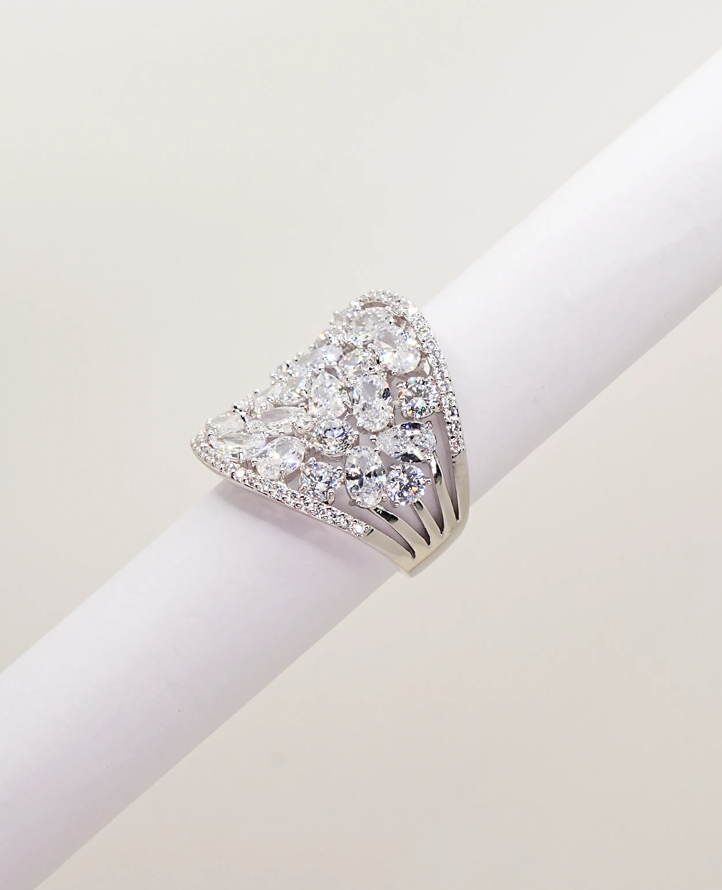 AD Statement Finger Ring 