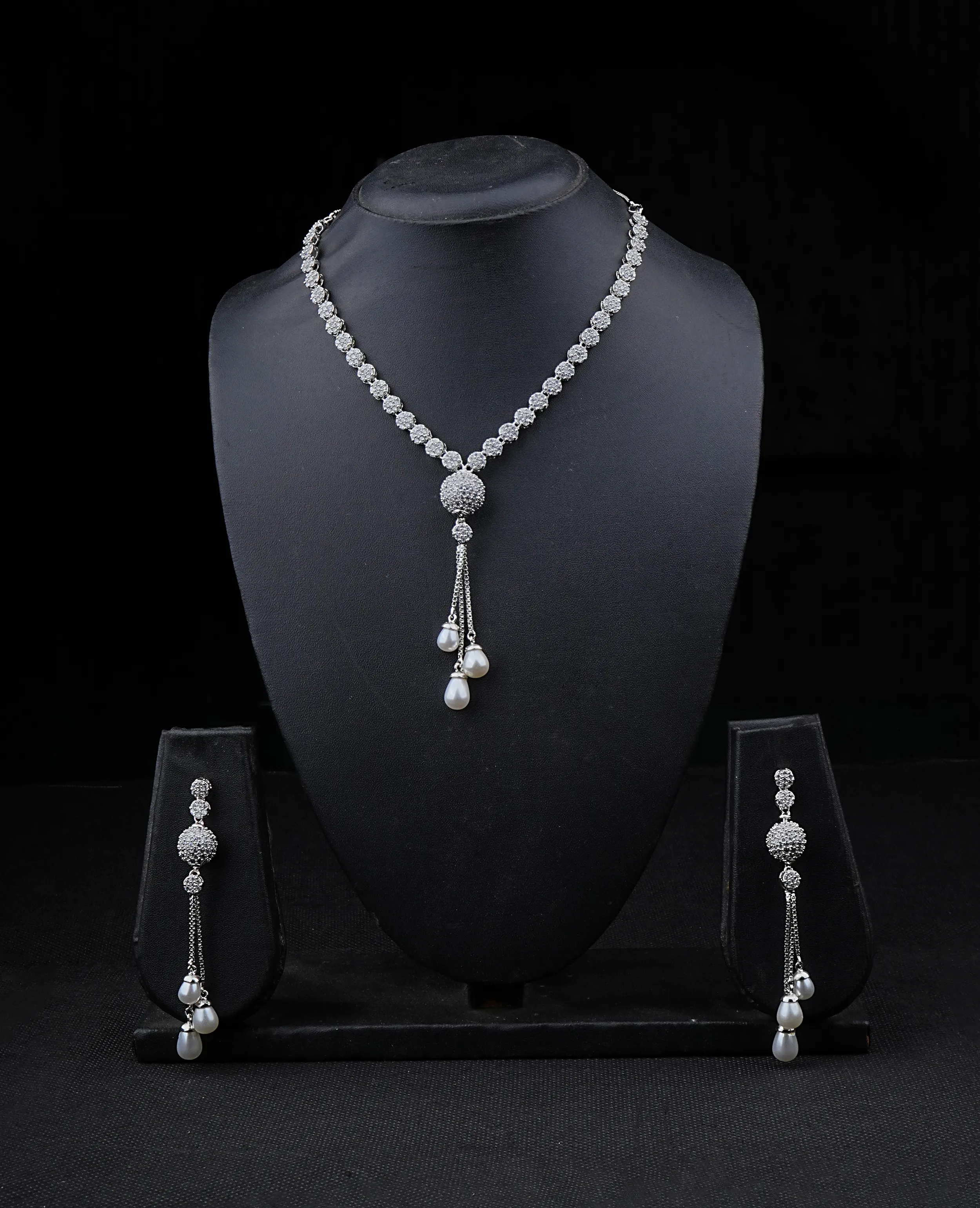 AD & Freshwater Pearls Necklace Set