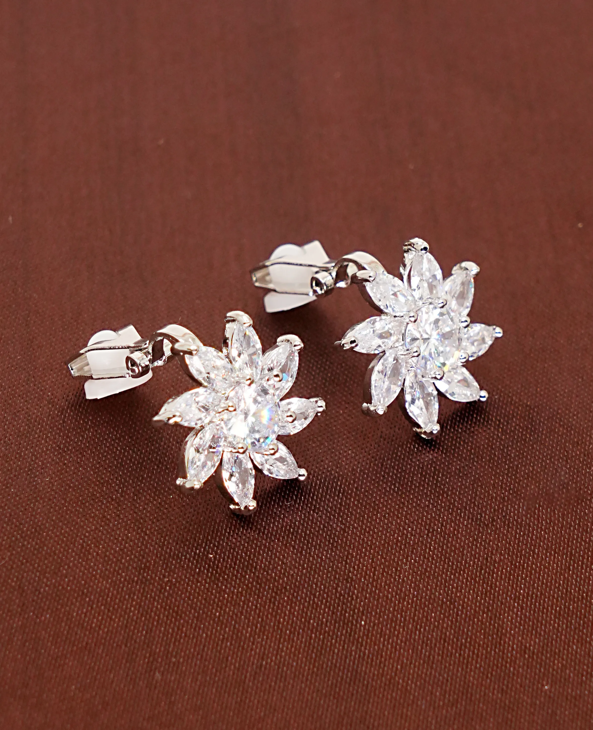 Clip-On Studs – Versatile Elegance with Semi-Precious Crystals