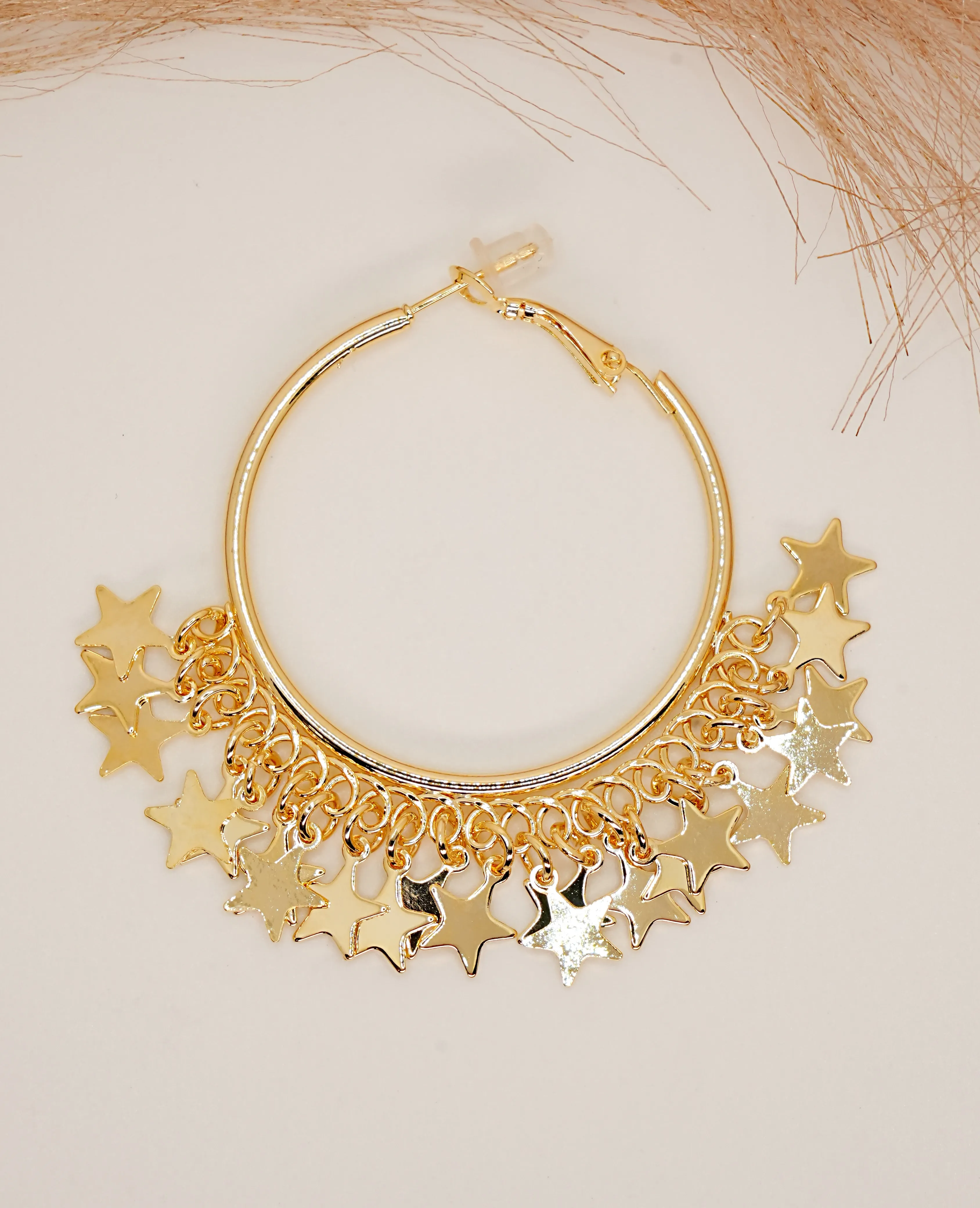 Star-Striking Golden Hoops – Add a Touch of Glamour to Your Hoop Collection