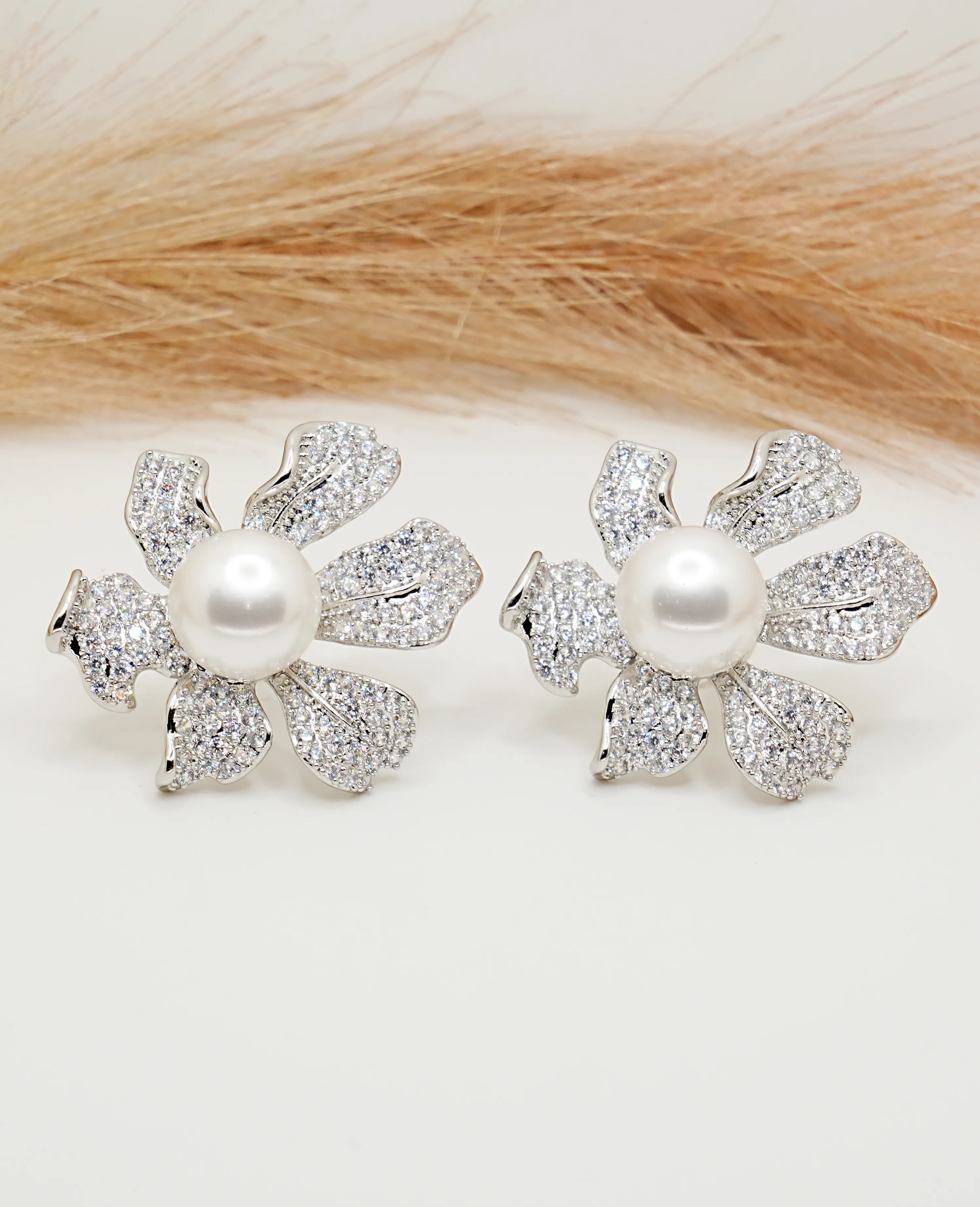 AD Pearl Flower-Shaped Earrings