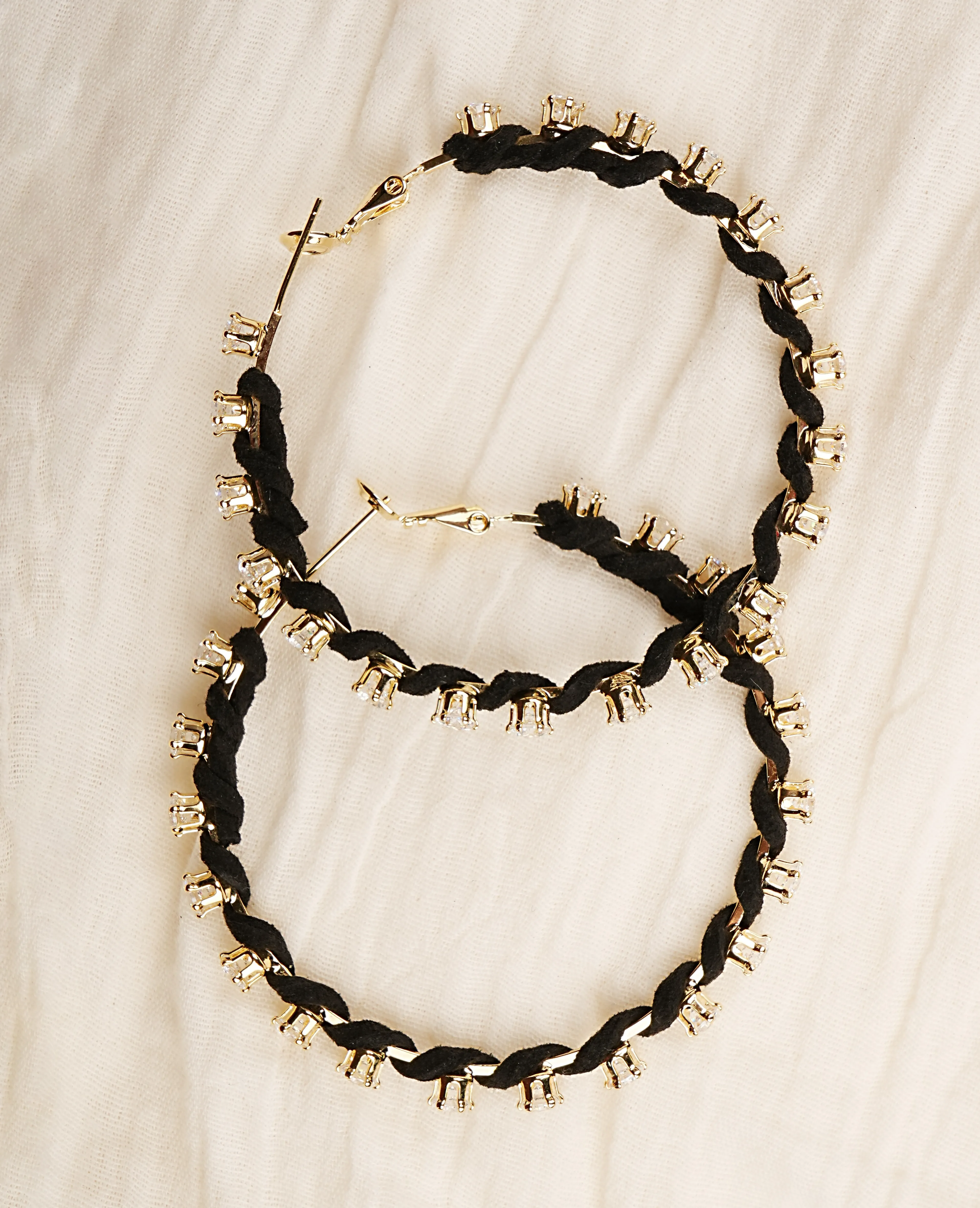 Solitaire-Studded Hoop Earrings - Golden