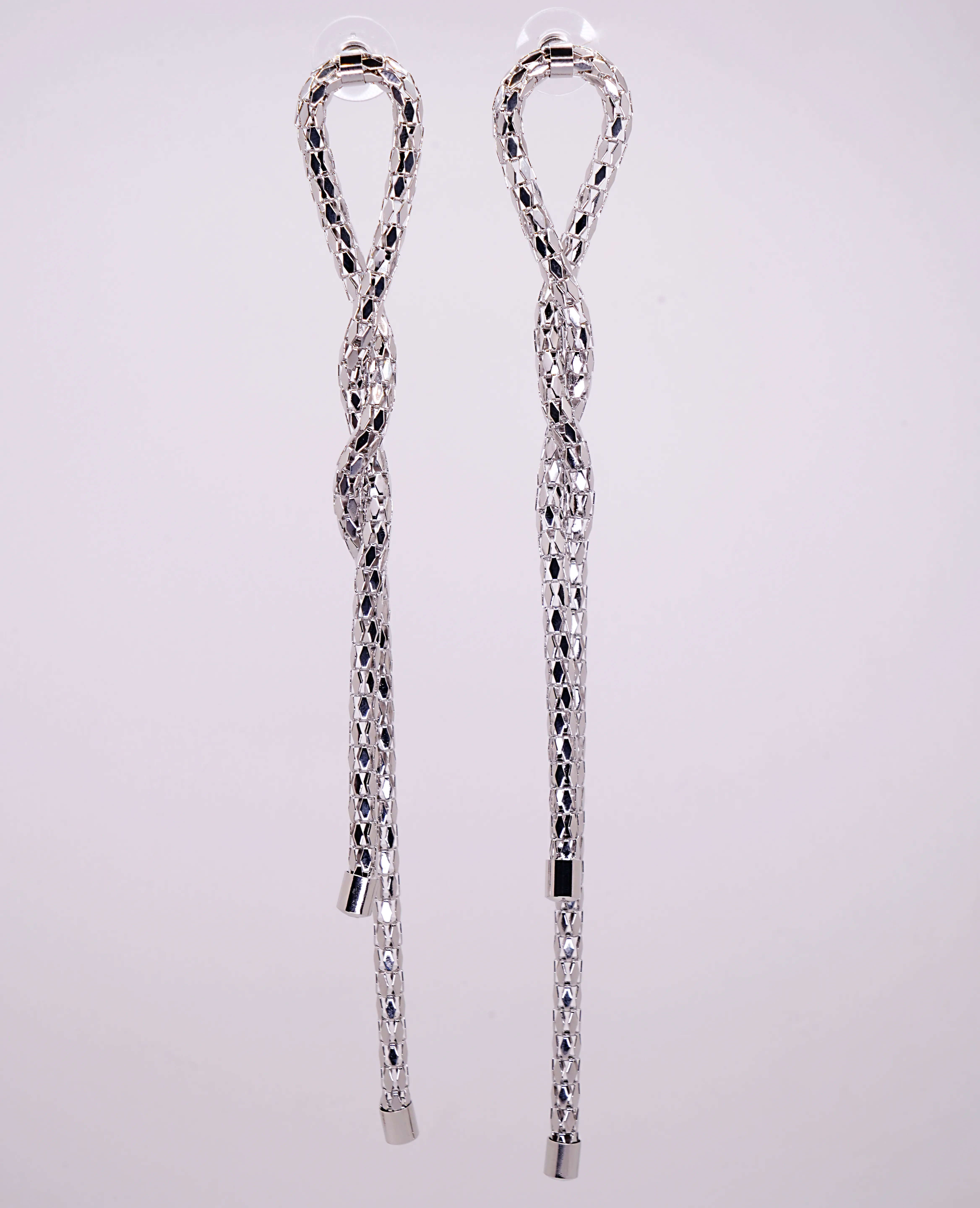 Long & Lightweight Classic Silver Dangler Earrings – Effortless Elegance